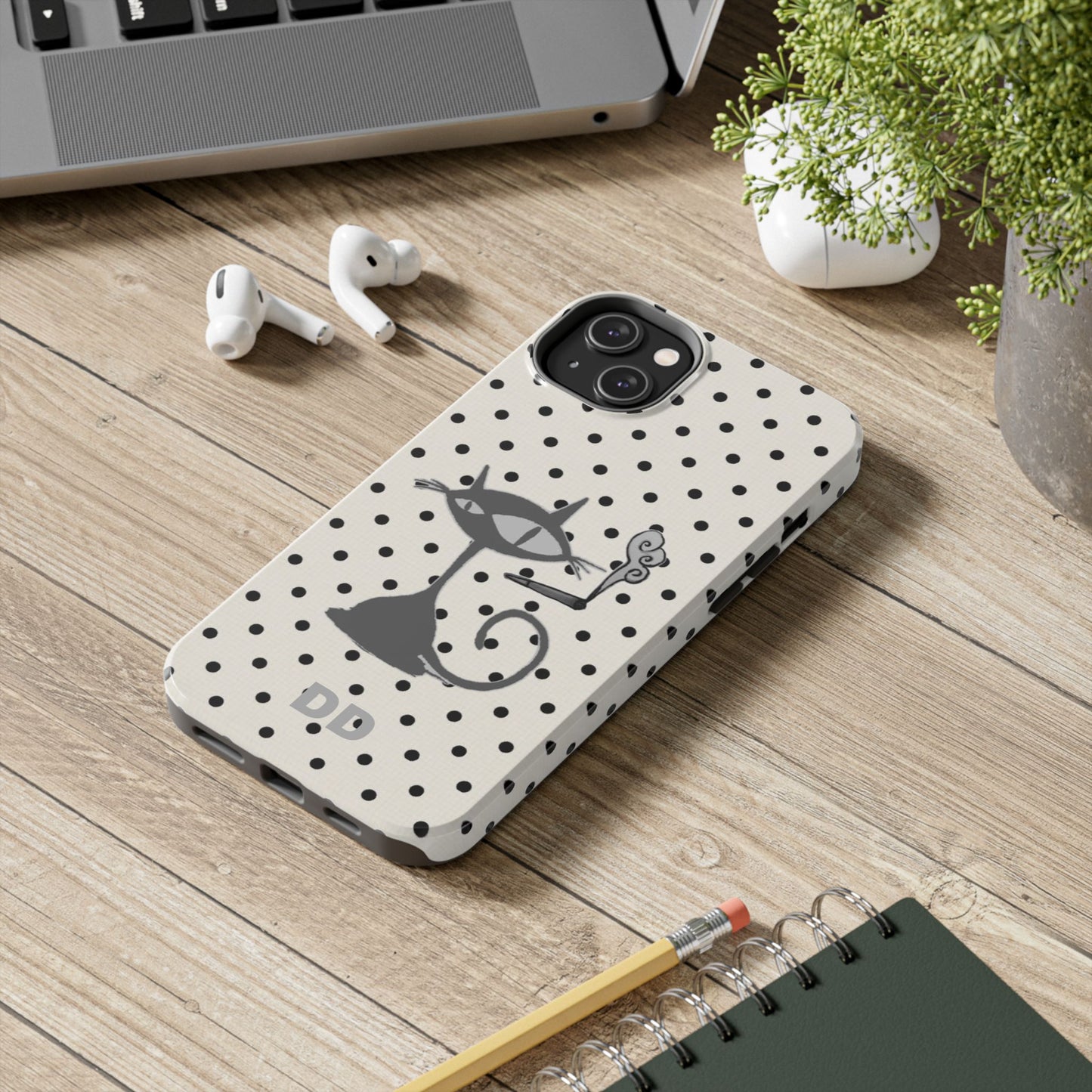 Le Cat Phone Case in Cream & Black Polka